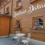 Daham Apartment